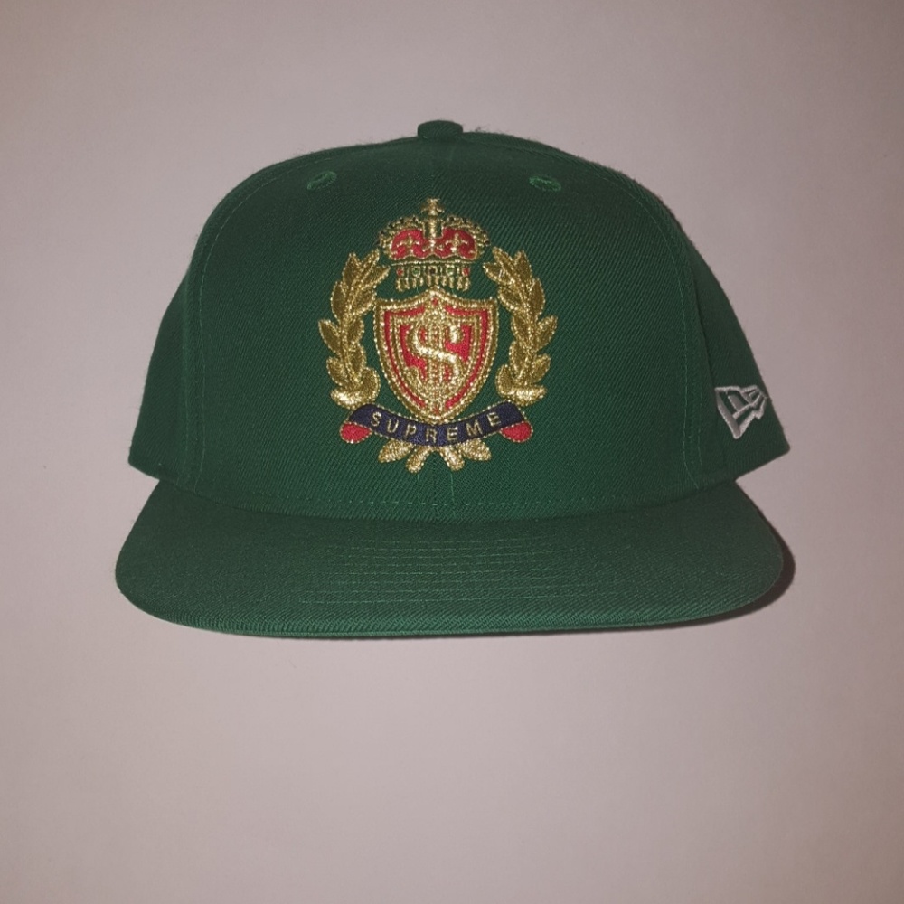Rare SUPREME × New Era fitted cap